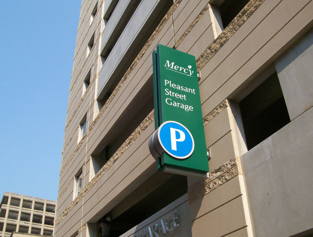 H&M Signs - Health Services