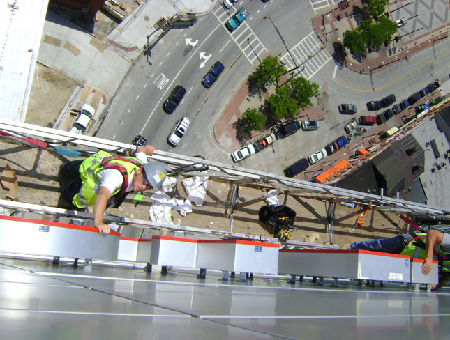 H&M Signs - Installation