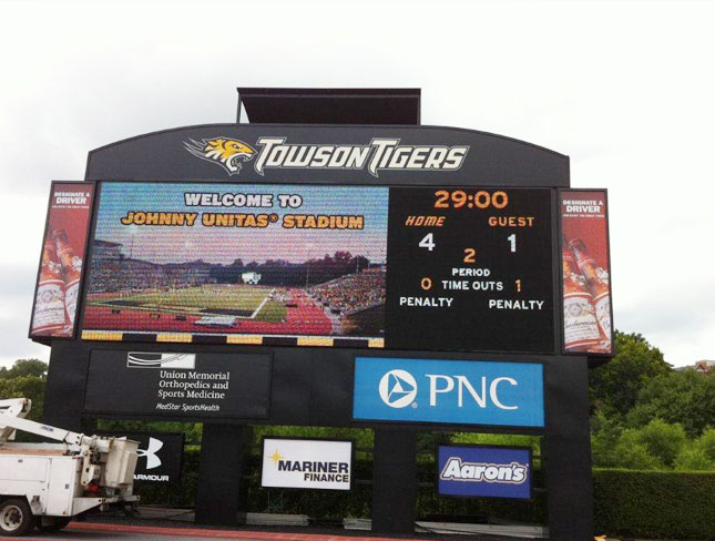 H&M Signs - Led Displays