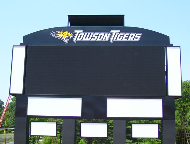 H&M Signs - Scoreboards