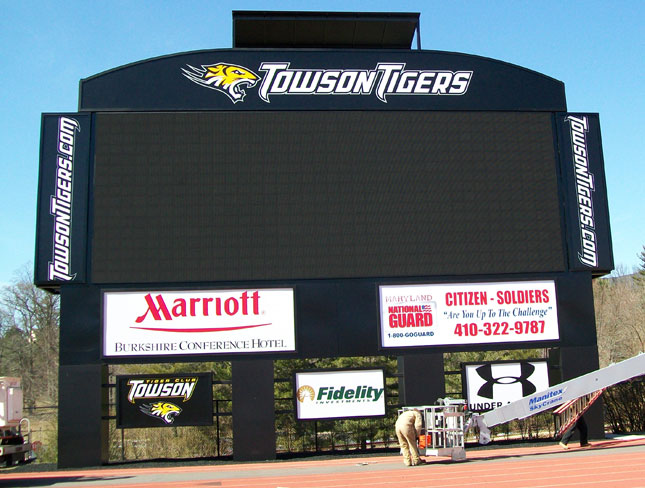 H&M Signs - Scoreboards