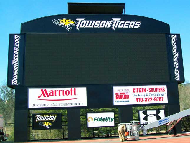 H&M Signs - Photo Gallery