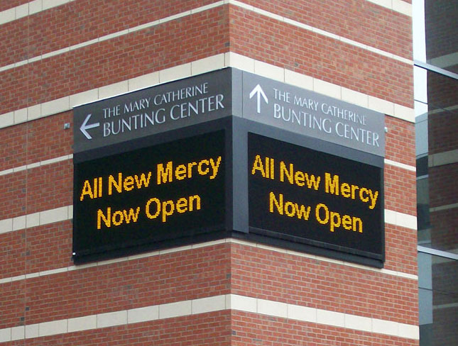 H&M Signs - Photo Gallery